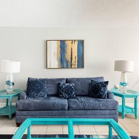 Unique Retreat With Private Patio, 4 King Beds And Bbq Βίλα Groton Εξωτερικό φωτογραφία