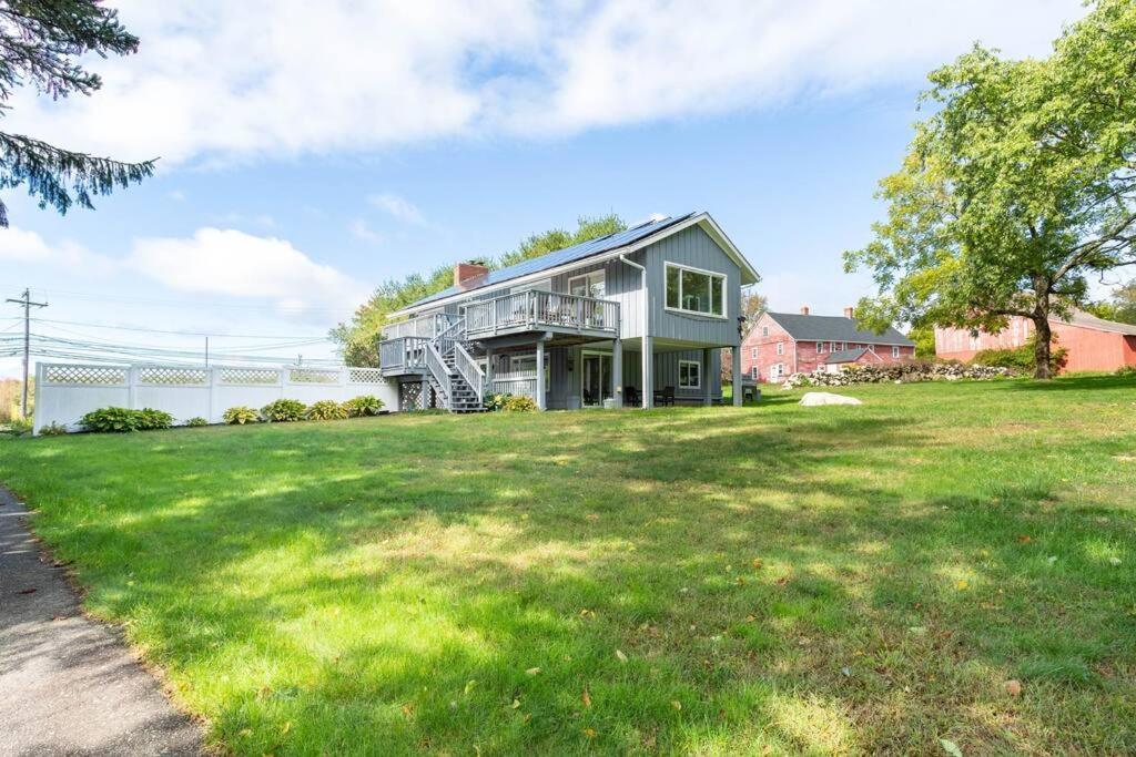 Unique Retreat With Private Patio, 4 King Beds And Bbq Βίλα Groton Εξωτερικό φωτογραφία
